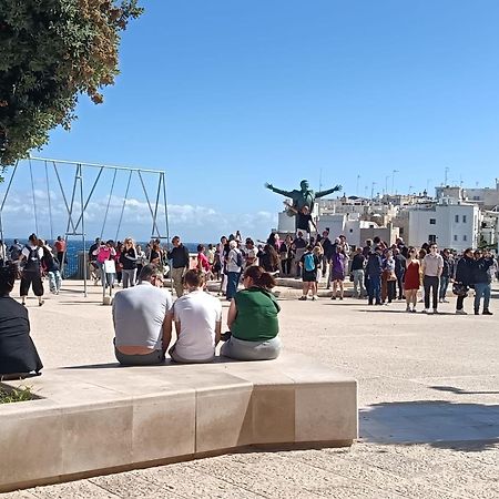 A Un Passo Dal Mare Apartment Polignano a Mare Bagian luar foto