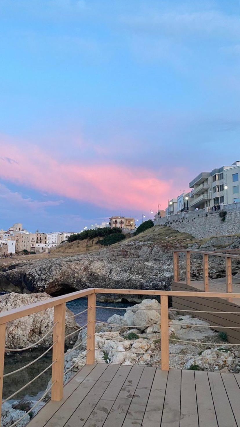 A Un Passo Dal Mare Apartment Polignano a Mare Bagian luar foto