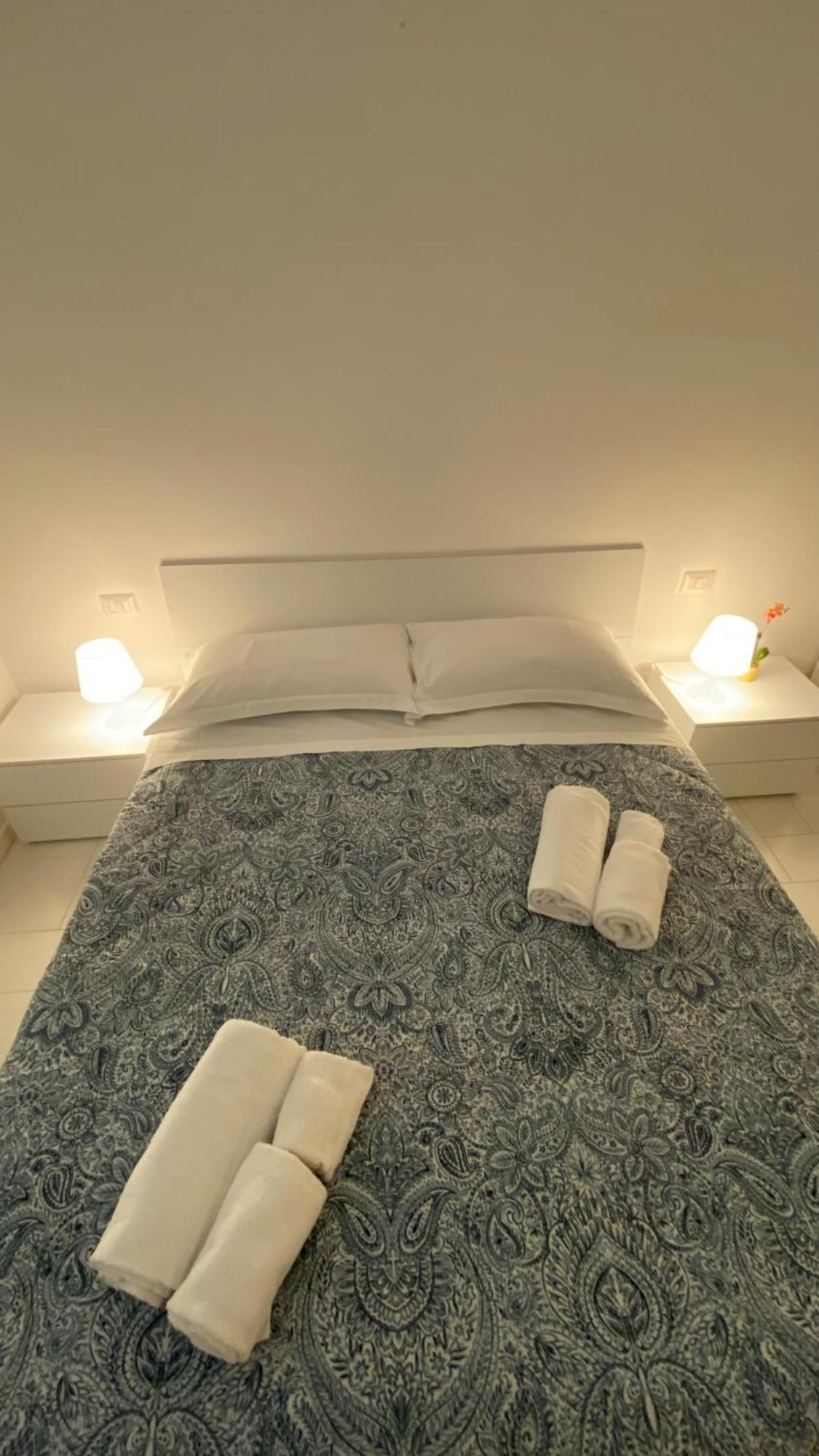 A Un Passo Dal Mare Apartment Polignano a Mare Bagian luar foto