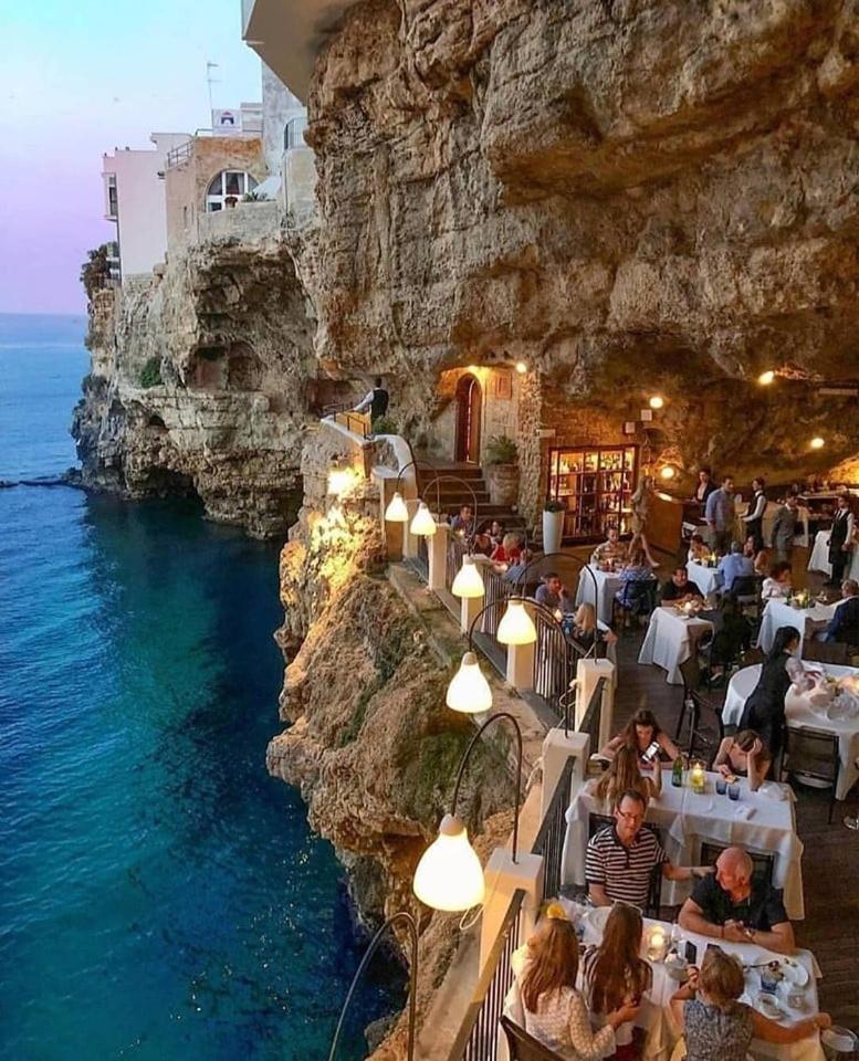 A Un Passo Dal Mare Apartment Polignano a Mare Bagian luar foto
