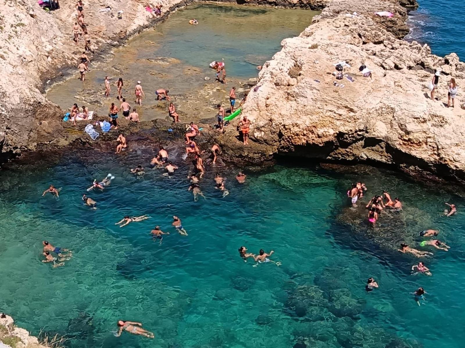 A Un Passo Dal Mare Apartment Polignano a Mare Bagian luar foto